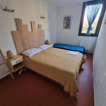 T2 Avec Terrasse Et Parking Privé Près De La - Fr-1-309-385 *